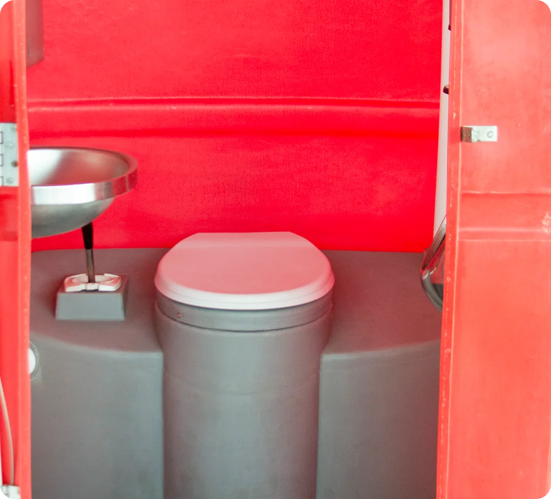 Kings Hire - Product Individual - VIP Deluxe Chemical Toilet - Image 01